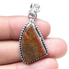 Pendentif fou dentelle agate