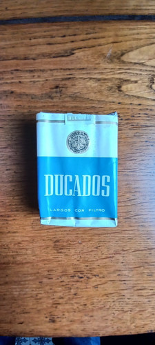 Paquet cigarettes vide - de,
