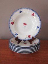 7 Assiettes Creuses  22,5 cm