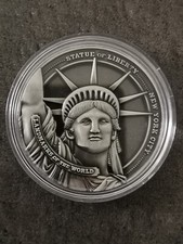 50 CENTS 2022 EN FER ELIZABETH II STATUE DE LA LIBERTE 9999 EX. ILES COOK