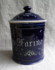 ANCIEN POT EN PORCELAINE