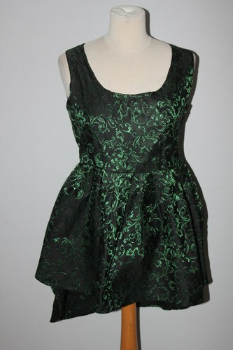 Robe courte dracula - ,