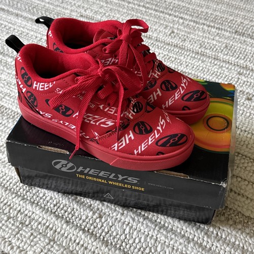 Red heelys pro prints - heelys,