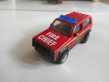 Matchbox Jeep Cherokee Fire Chief en rouge