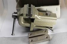 BERGEON 2021 Etau d'établi pour horloger  SWISS MADE avec sa plaque de fixation