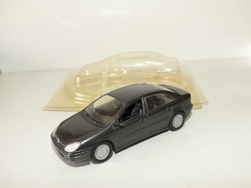 Citroen 2000 gris - c5, foncé