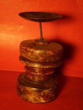 Ancien pied de lit reconverti