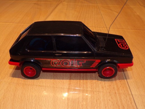 Ancienne voiture radio
