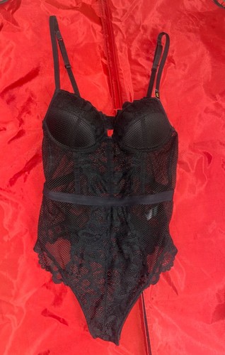 New undiz black bodysuit size - black,