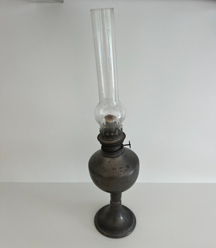Ancienne lampe pétrole - lampe,