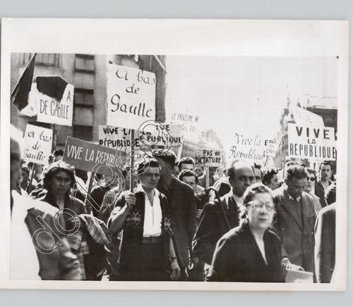 Anti charles gaulle - anti-charles, de