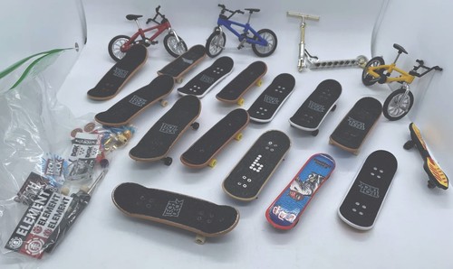 Tech deck skate park - tech, (mostly)