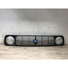 GRILL LADA NIVA (2121/2131) Voiture tout-terrain 1.7i (21214) 2002 21210840101400