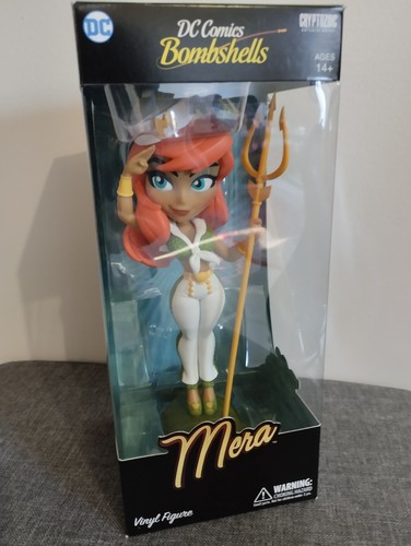 Mera pin statue - mera, pin-up