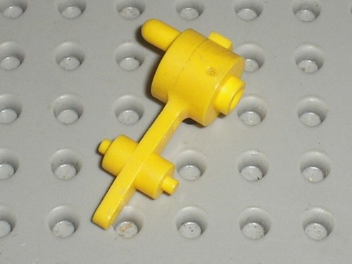 Lego train yellow - train,