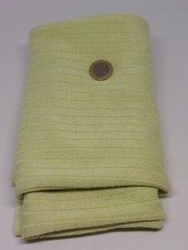 Coupon de tissus Vert Anis Côtelé Grosse Côtes Fin mais Tâché