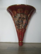 Ancienne Bouquetière murale