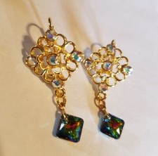 boucles d'oreille dormeuses