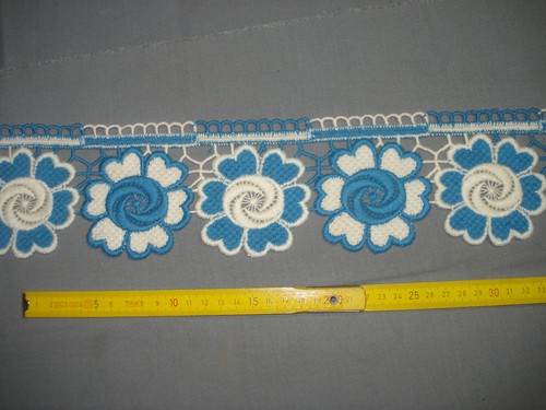 150 dentelle ancienne - cm, galon