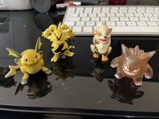 figurines Pokemon Tomy nintendo cgtsj lot