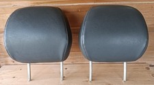 2 appuie-têtes banquette