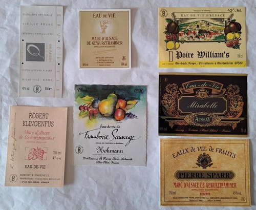 Lot étiquettes eau de - de,