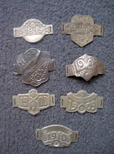 Lot de 7 plaques fiscales vélos Certaines Avec Une Belle Patine 1899 1900 à 1910