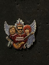 Pin’s Musique Renaud Johnny Hallyday Mylène Farmer 
