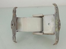 Charniere de porte arriere