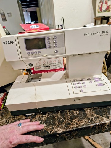 Pfaff expression 2034 sewing - expression,