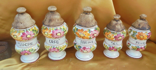 Série pots a - a, epices