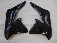 OUIES CACHE RADIATEUR UFO NOIR