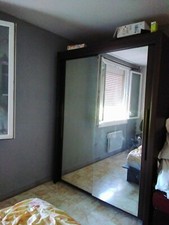 Chambre armoire lit chevet