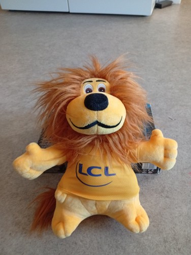 Mascotte lion lcl - lcl, tour
