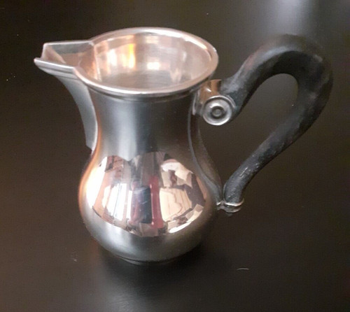 Ancien pot lait métal - à,