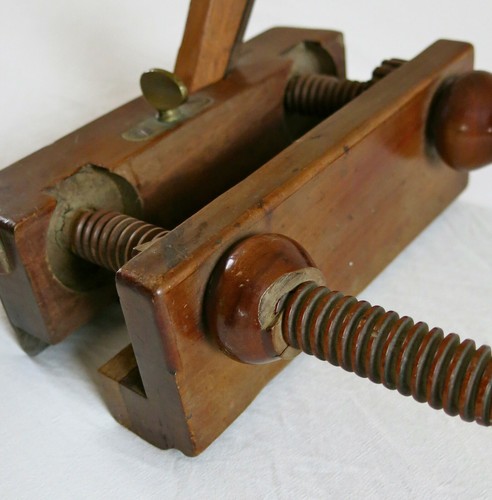 Rabot bouvet très - rabot,