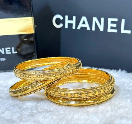 bracelet manchette chanel