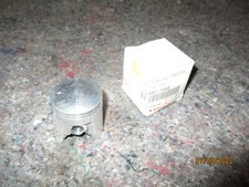 piston neuf et d'origine côte