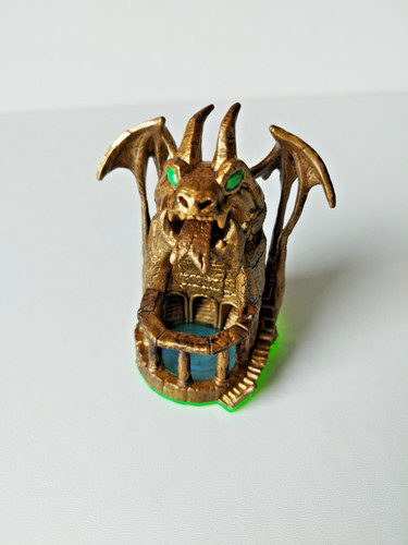 Dragon peak figurine - dragon's,