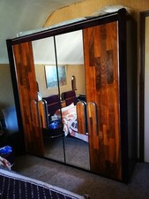 Vintage année 70 armoire Poltrona Frau Space Fourrure violette 