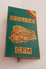 Rare police Afrique chemin de