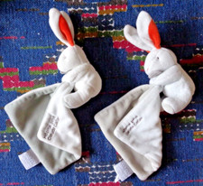 OP / DOUDOU ET COMPAGNIE MOUCHOIR LAPIN BLANC GRIS  HOPITAL CLAUDE GALIEN KOM9