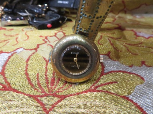 Ancienne montre bracelet - ancienne,