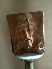 Sculpture en bois,portrait