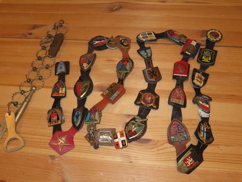 Lot insignes militaires - d'insignes,