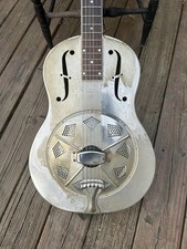Republic Resonator with