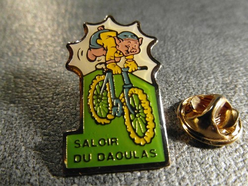 Rare pins pin saloir du - pins,