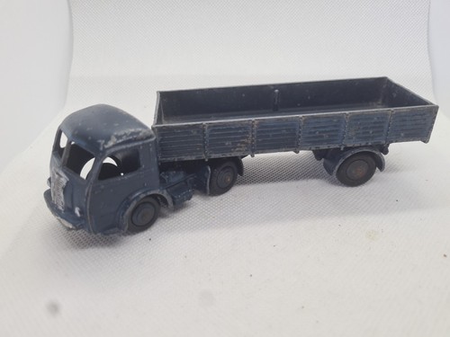 Dinky toys camion panhard - dinky,