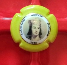 Capsule Porcelaine Nowack 2022