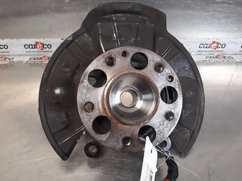 Pivot avant droit 1689810627 - pivot,